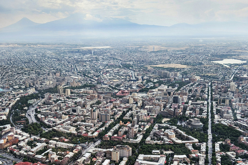 Armenian ja Azerbaidžanin rauhansopimus laajentaa Trans-Kaspian kuljetusreittiä