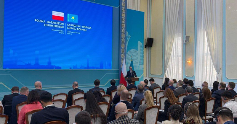 Kazakstan ja Puola vahvistivat kaupallisia suhteitaan bisnesfoorumissa