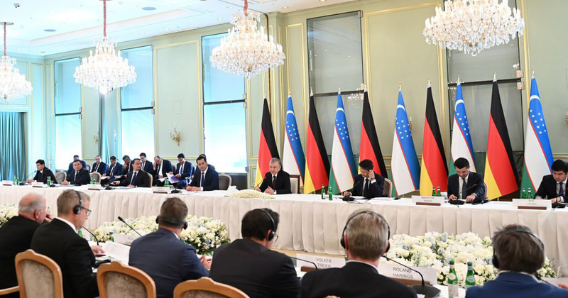 Uzbekistanin presidentti vieraili Saksassa – tapasi yrityksiä ja pankkeja
