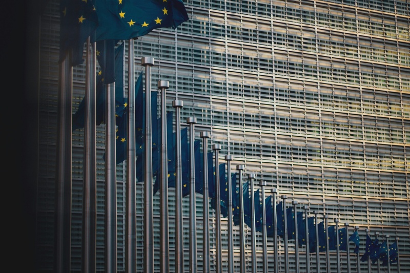 EU:n uusi pakotepaketti vahvistaa EU- yritysten suojaa Venäjään liittyvissä pakote oikeusriidoissa